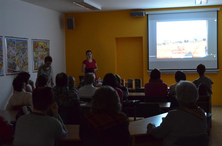 Literární kavárna s Hanou Hindrákovou. Foto: Jana Rozková. 