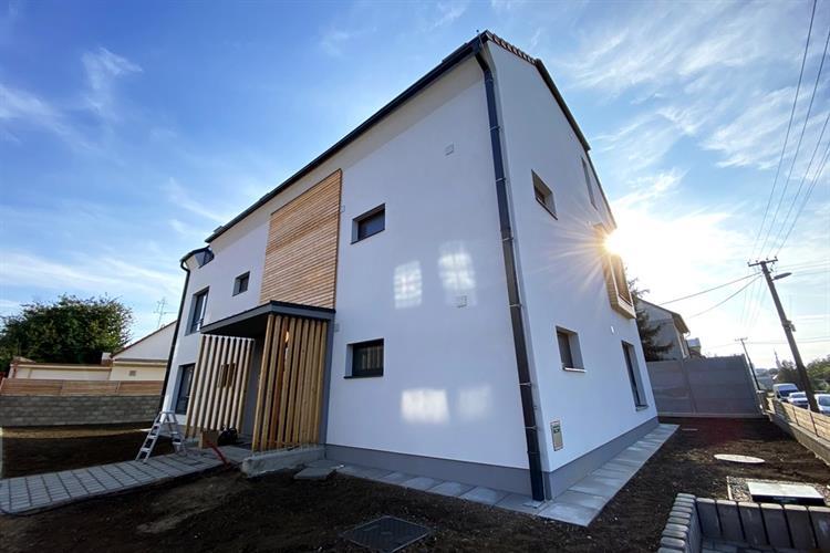 Otevření sociálních domů v roce 2020.