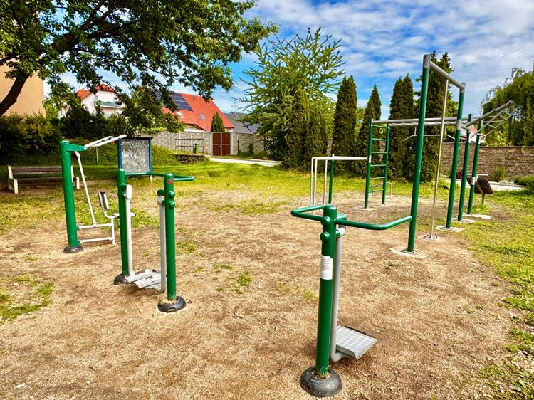 Přesunuté workoutové hřiště v ulici A. Muchy