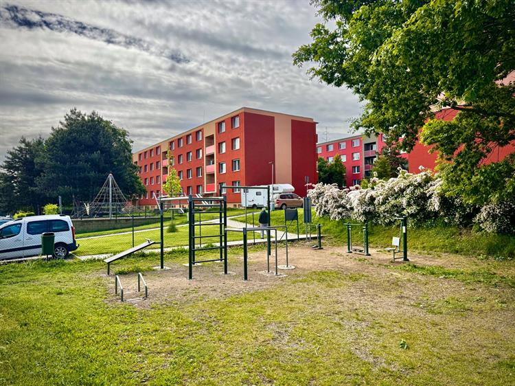 Přesunuté workoutové hřiště v ulici A. Muchy