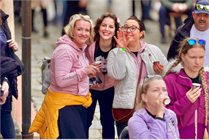 Slavnosti mandloní a vína 2026: Speciální nabídka pro místní