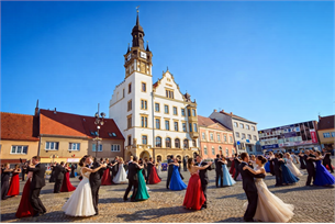 V Hustopečích startuje plesová sezona! Na kterém protančíte střevíce?