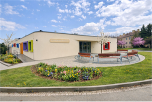 Přijďte na slavnostní otevření Mandliček a Bobulek