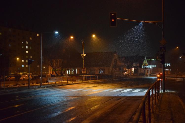 Zde lze porovnat původní a nové osvětlení