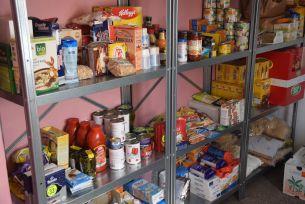 Konec plýtvání jídlem, přes potravinové banky se dostává k potřebným