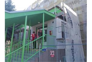 Poliklinika v novém kabátě ušetří energie