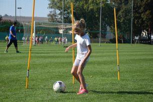 Cíl náboru na fotbalovém hřišti: Aby si děti sport zamilovaly