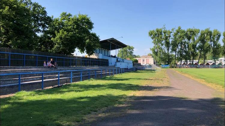 Sportovní stadion stále ještě může být rekonstruován. Záleží na dotačním řízení.