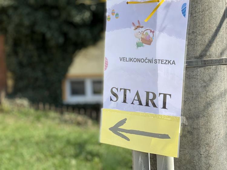 Už na Zelený čtvrtek připravily paní učitelky z MŠ U Rybiček Velikonoční stezku plnou úkolů pro své děti... shledání po týdnech uzavření bylo dojemné...