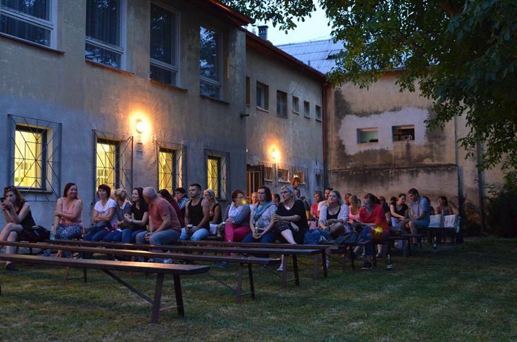 Letní kino Pod ořechem navštívily celkem čtyři stovky diváků. 