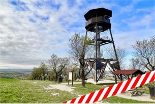 Hustopečská rozhledna je kvůli opravám uzavřena