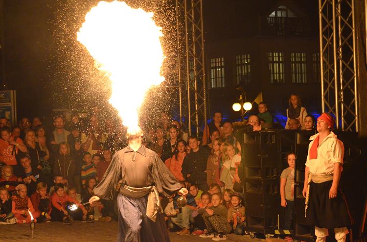 Burčákové slavnosti 2016: Pátek. Foto: Jana Rozková.