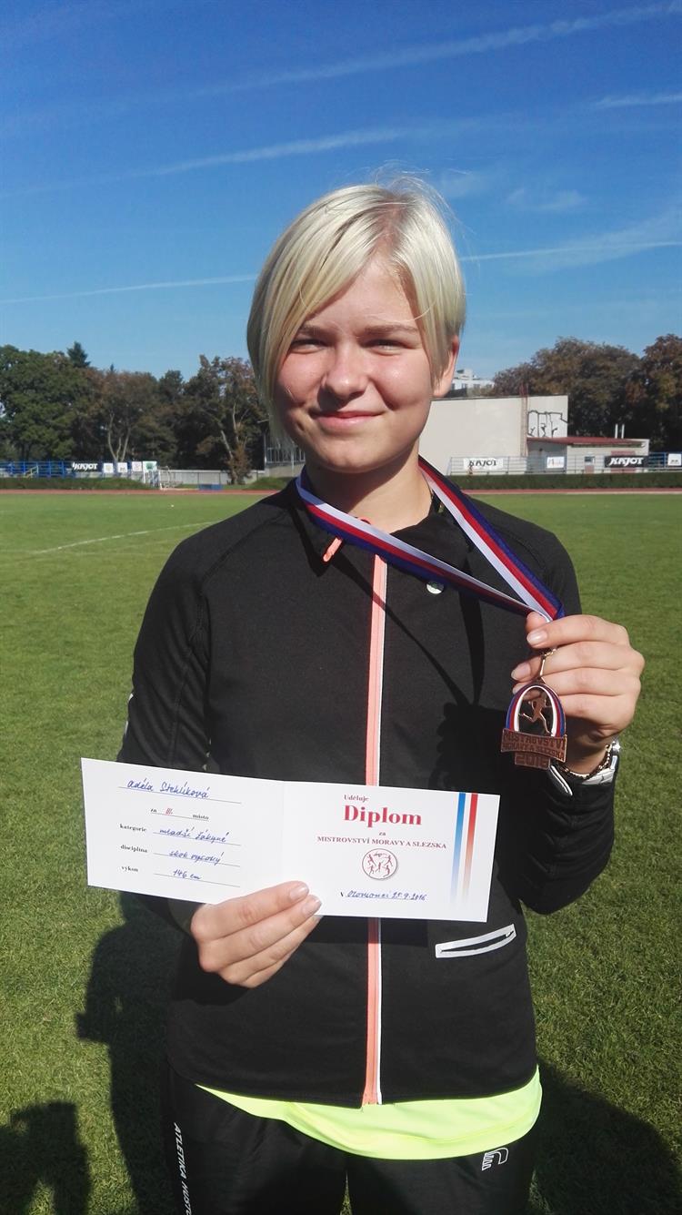 Adéla Stehlíková brala bronz.